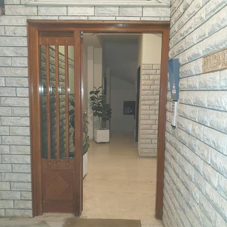 Modern 2Br City Flat 10Min From The Beach Atina Dış mekan fotoğraf