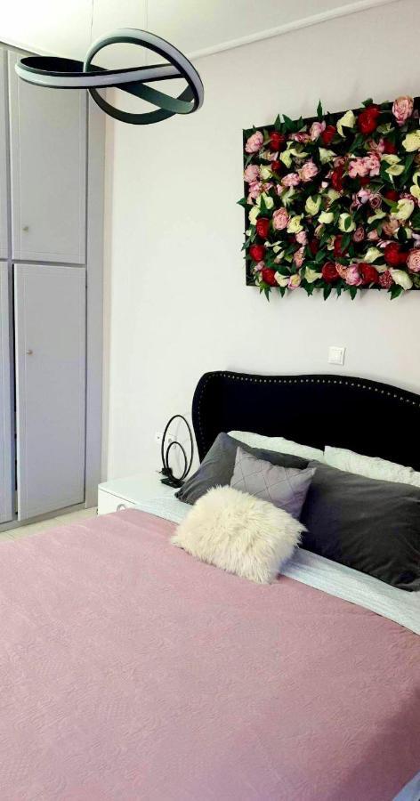 Modern 2Br City Flat 10Min From The Beach Atina Dış mekan fotoğraf