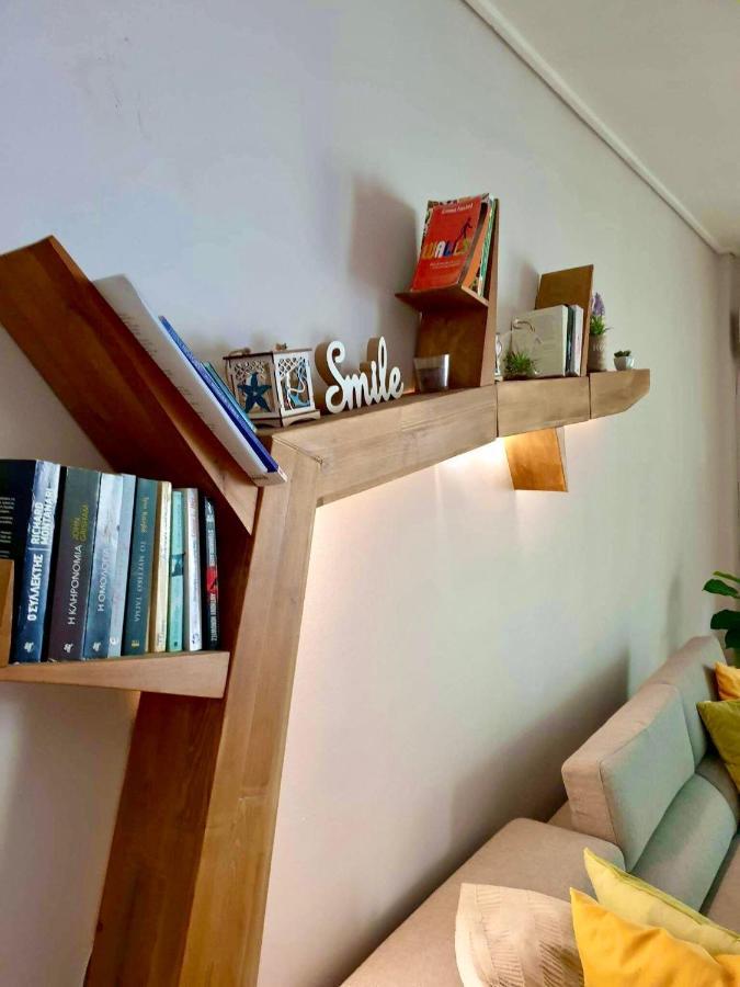 Modern 2Br City Flat 10Min From The Beach Atina Dış mekan fotoğraf